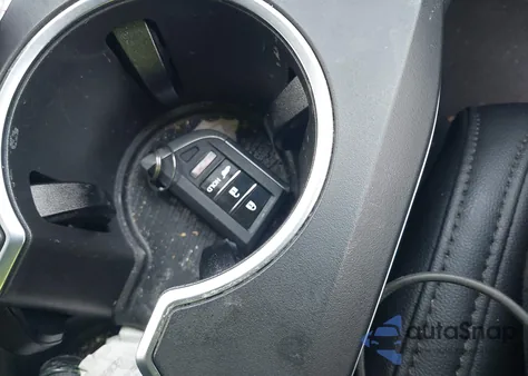 2024 Acura Mdx Standard z USA, uszkodzony, nr VIN 5J8YE1H32RL034169